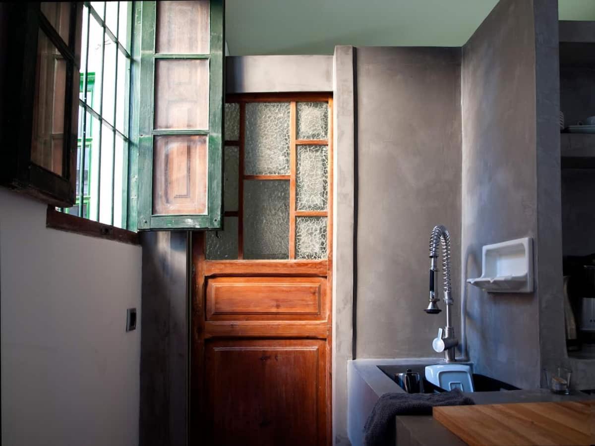Casita Artista En Bello Edificio Barrio Ruzafa فالنسيا المظهر الخارجي الصورة