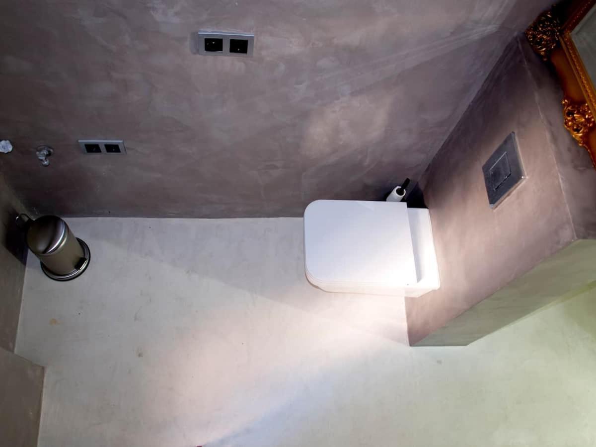 Casita Artista En Bello Edificio Barrio Ruzafa فالنسيا المظهر الخارجي الصورة